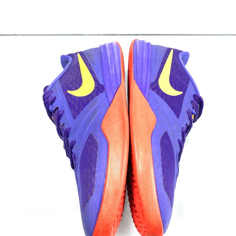 Nike AV PRO 3 High Top Basketball